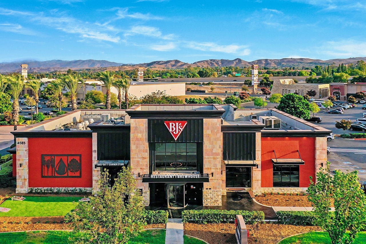 BJ's Restaurant & Brewhouse in Chino Hills, CA | Lunch Menu
